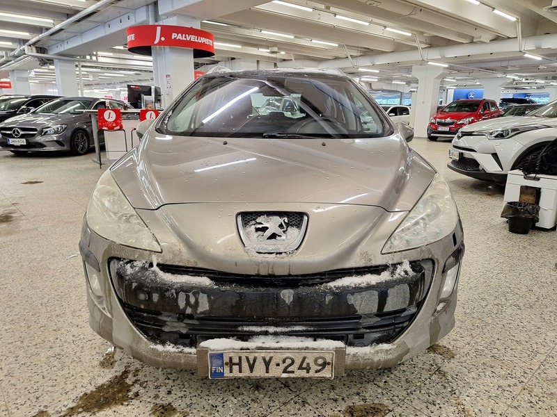 Peugeot 308 vaihtoauto