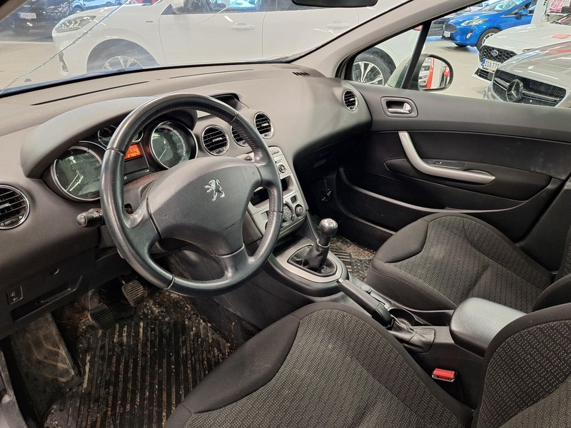 Peugeot 308 vaihtoauto