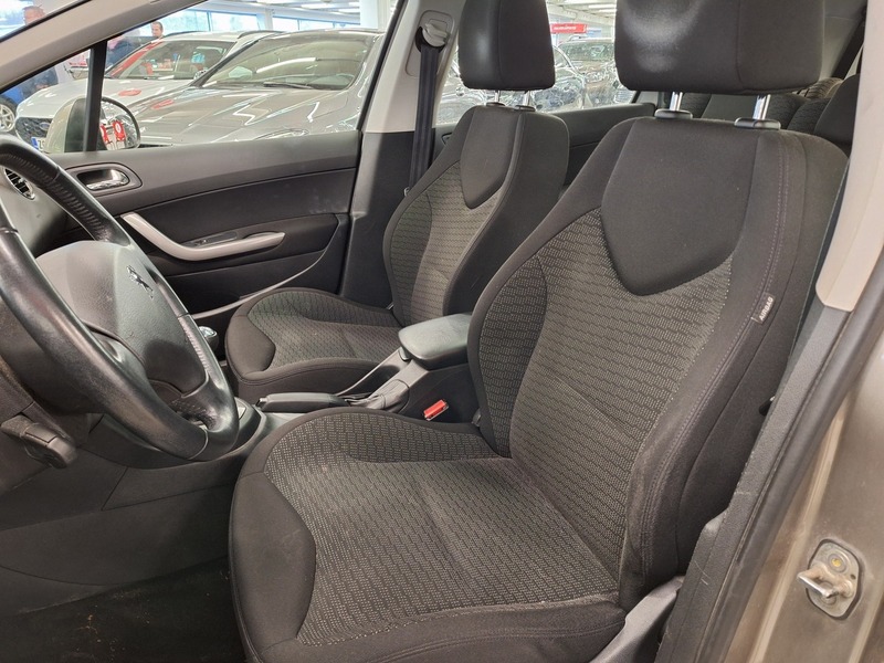 Peugeot 308 vaihtoauto