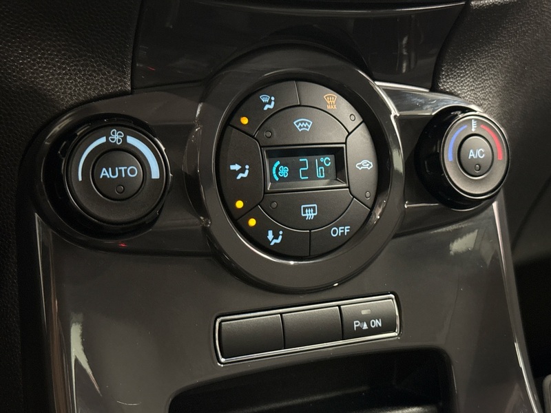 Ford Fiesta vaihtoauto