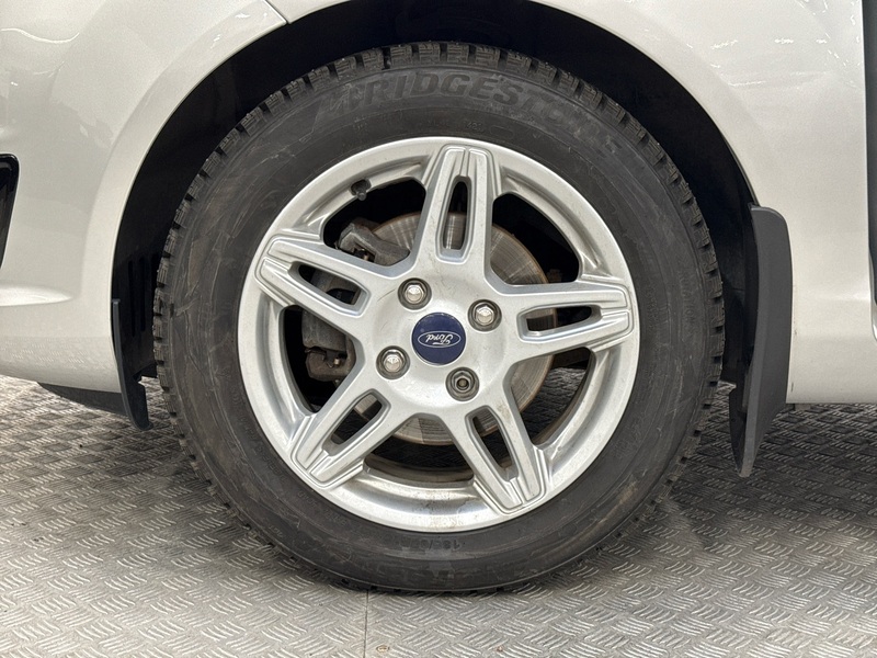 Ford Fiesta vaihtoauto