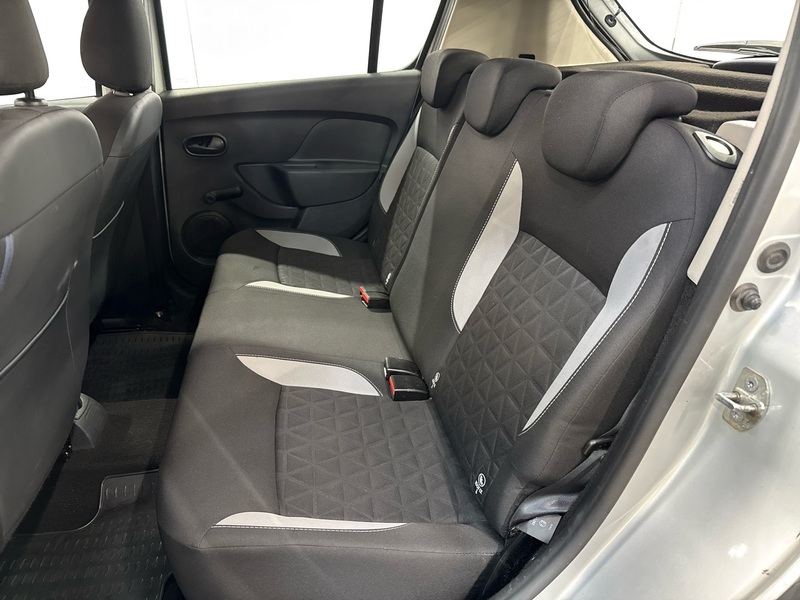 Dacia Sandero vaihtoauto