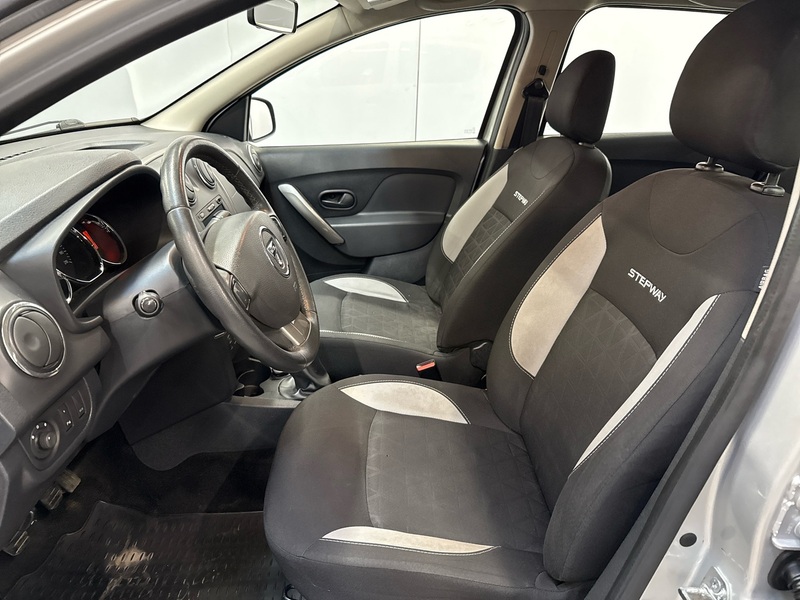 Dacia Sandero vaihtoauto