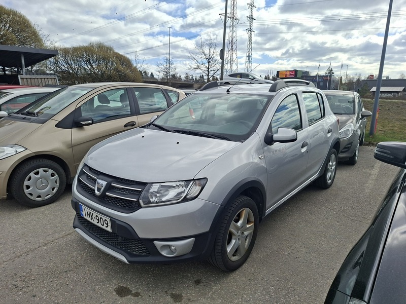 Dacia Sandero vaihtoauto