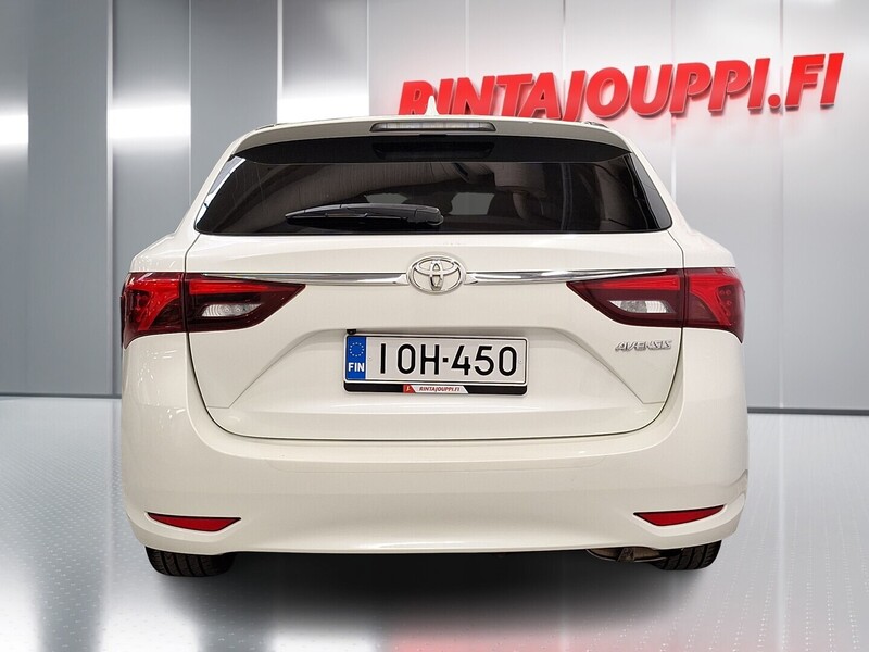 Toyota Avensis vaihtoauto