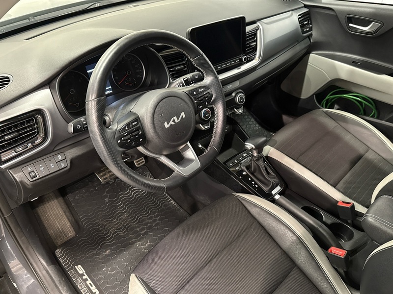 Kia Stonic vaihtoauto