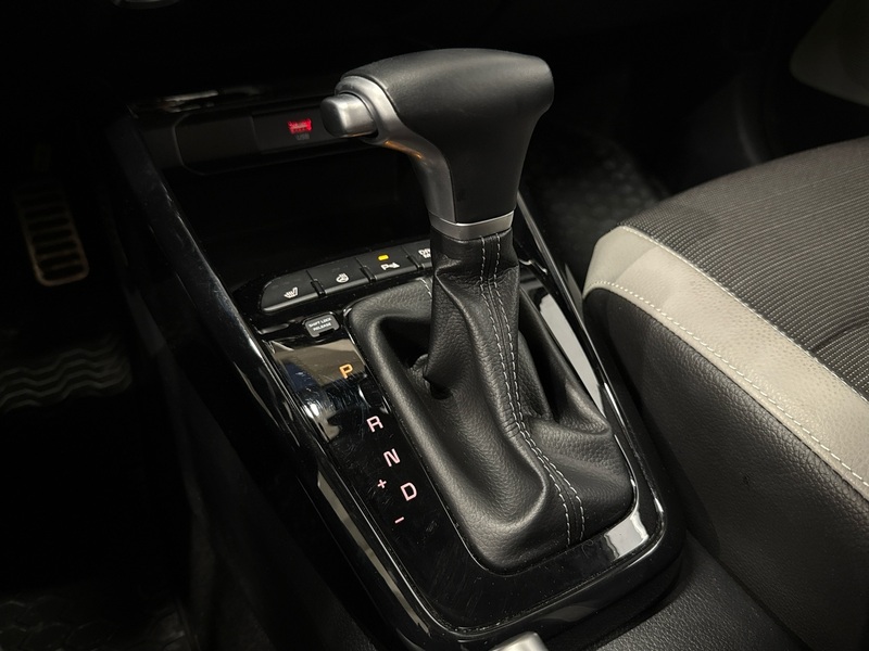 Kia Stonic vaihtoauto