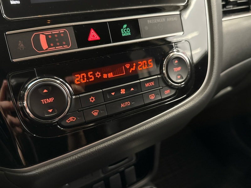 Mitsubishi Outlander PHEV vaihtoauto