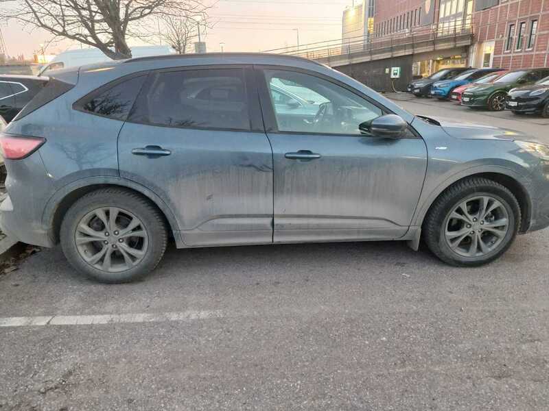 Ford Kuga vaihtoauto