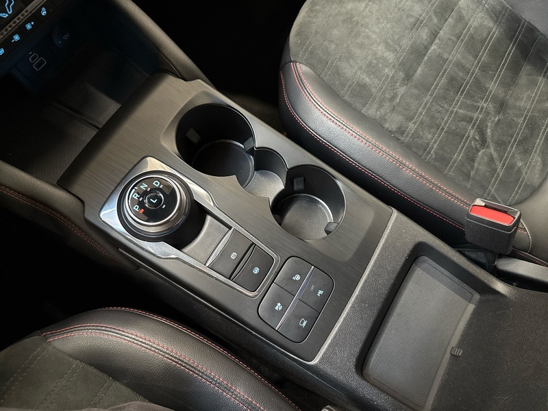 Ford Kuga vaihtoauto