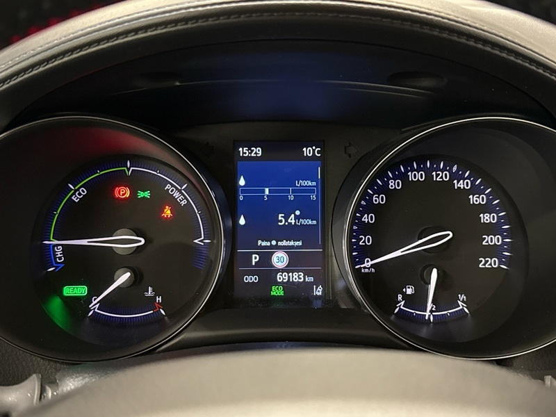 Toyota C-HR vaihtoauto