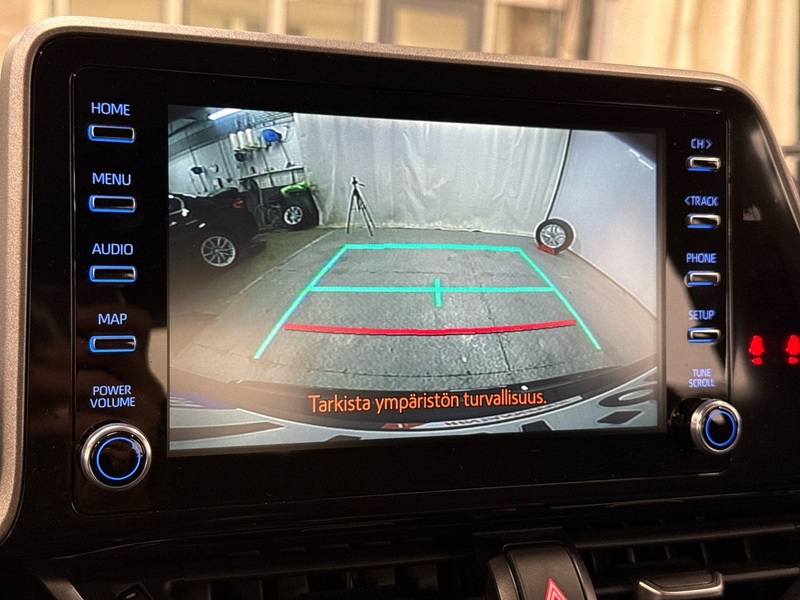 Toyota C-HR vaihtoauto