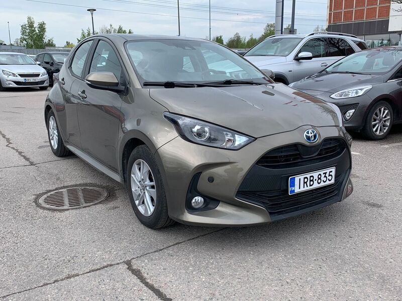 Toyota Yaris vaihtoauto