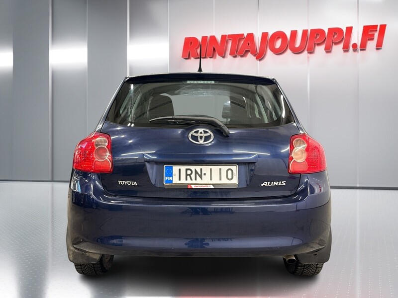 Toyota Auris vaihtoauto