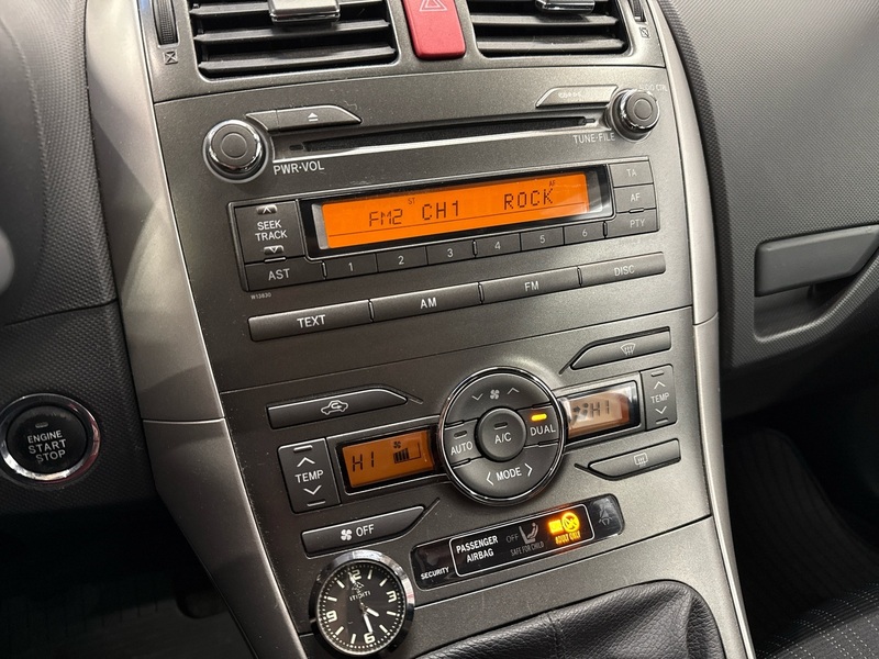 Toyota Auris vaihtoauto