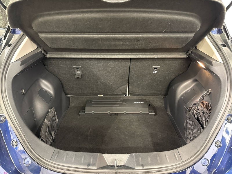 Nissan Leaf vaihtoauto