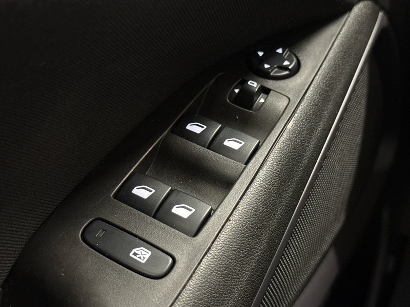 Opel Crossland X vaihtoauto