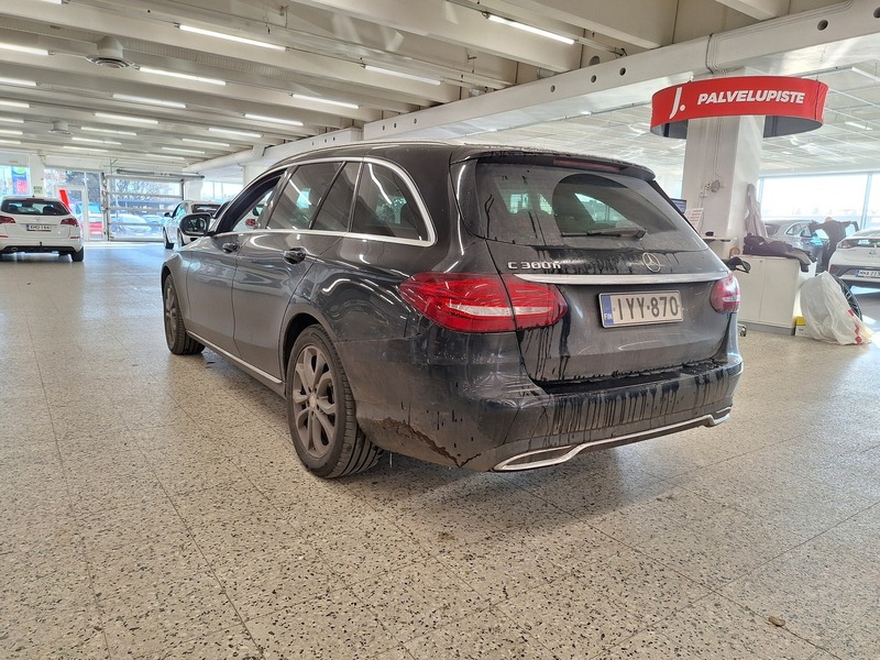 Mercedes-Benz C vaihtoauto