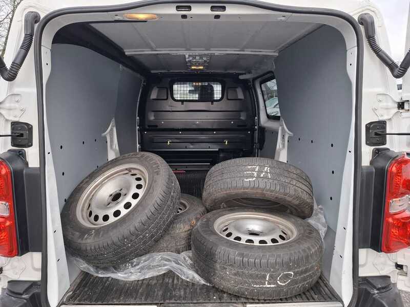 Toyota Proace vaihtoauto