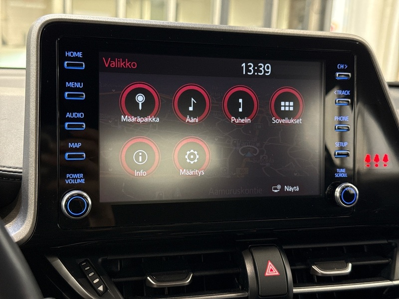 Toyota C-HR vaihtoauto