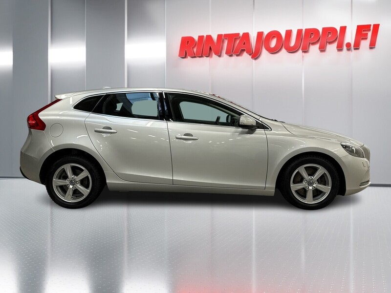 Volvo V40 vaihtoauto