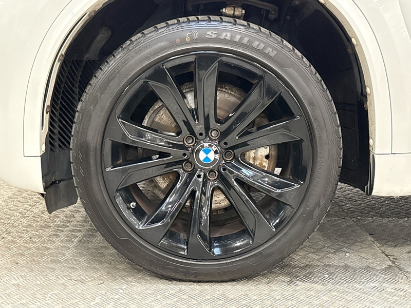 BMW X5 vaihtoauto