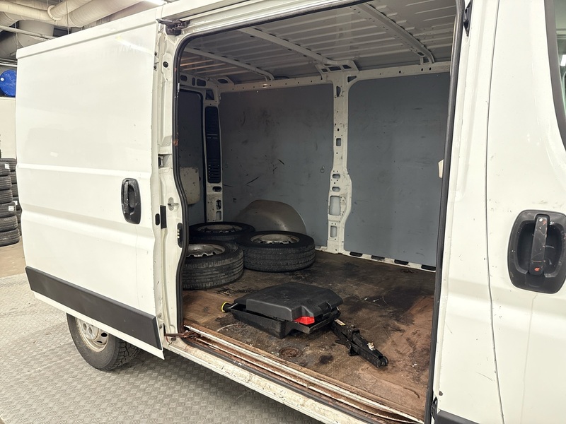 Peugeot Boxer vaihtoauto