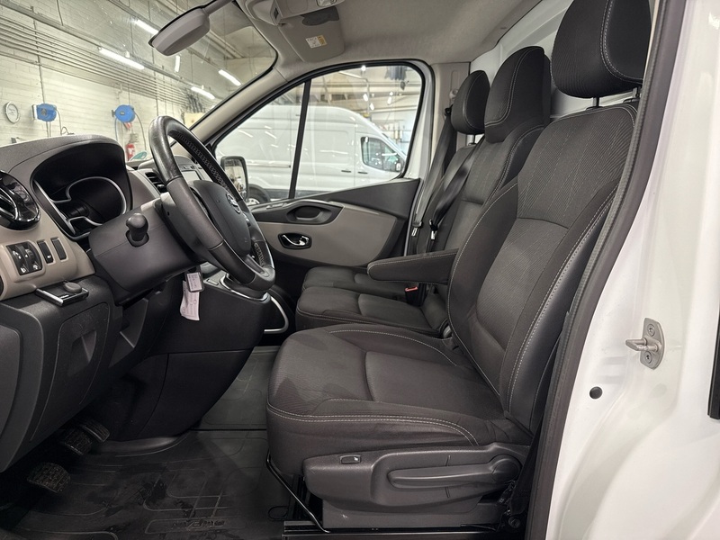 Nissan NV300 vaihtoauto