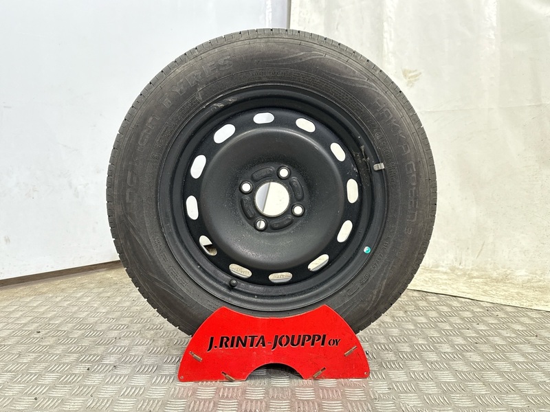 Ford Transit Courier vaihtoauto