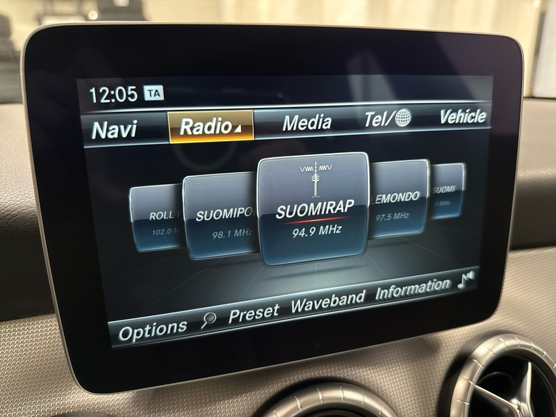 Mercedes-Benz CLA-sarja vaihtoauto