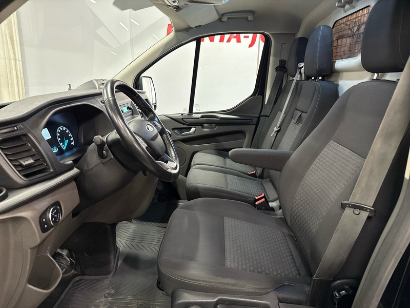 Ford Transit Custom vaihtoauto