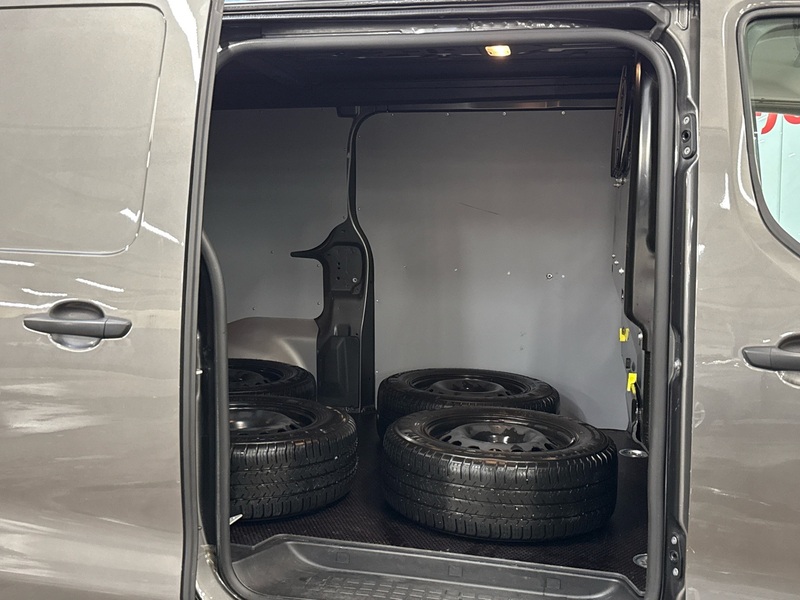 Peugeot Expert vaihtoauto