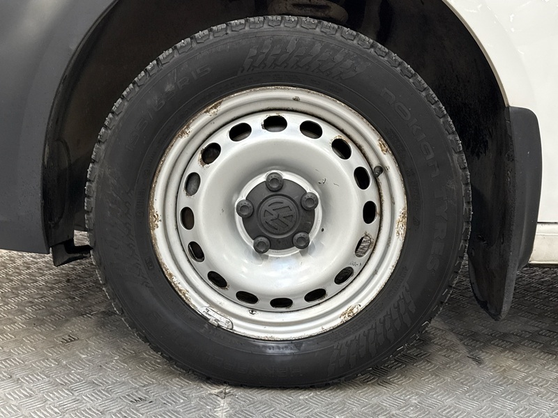 Volkswagen Caddy Maxi vaihtoauto