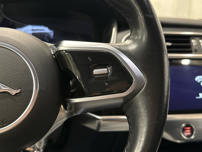 Jaguar I-PACE vaihtoauto