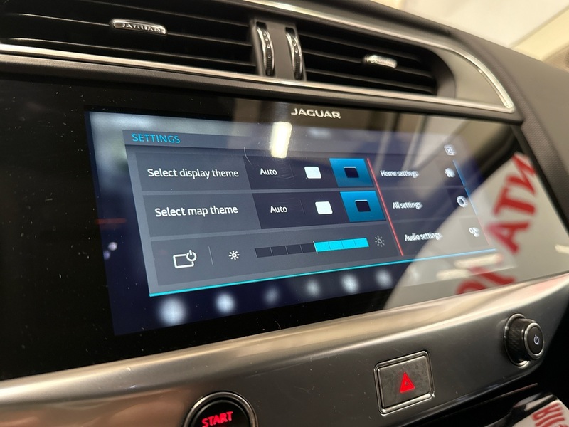 Jaguar I-PACE vaihtoauto