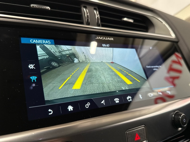 Jaguar I-PACE vaihtoauto