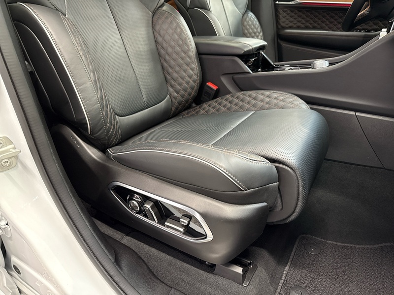 Jeep Grand Cherokee vaihtoauto