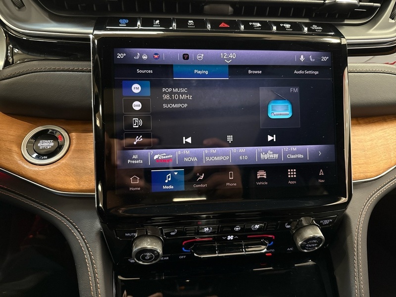 Jeep Grand Cherokee vaihtoauto