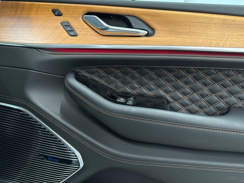 Jeep Grand Cherokee vaihtoauto