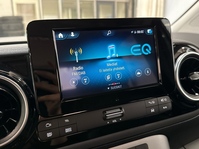 Mercedes-Benz EQT vaihtoauto