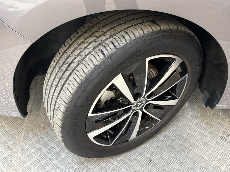 Mercedes-Benz EQT vaihtoauto