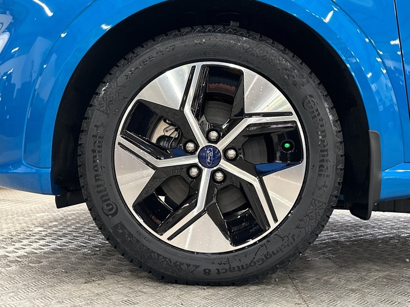 Ford Puma Gen-E vaihtoauto