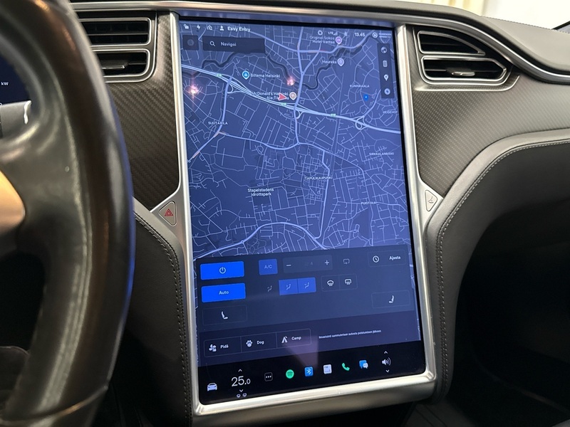 Tesla Model S vaihtoauto