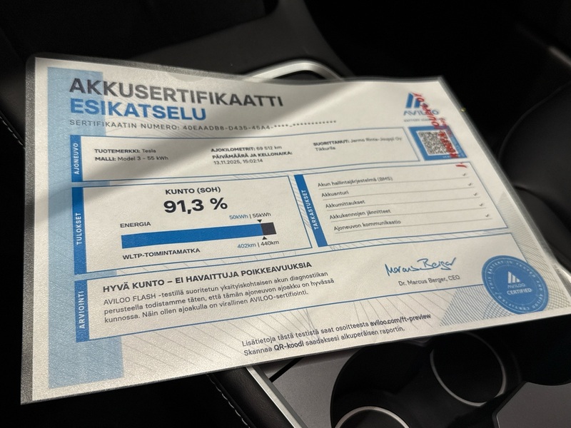 Tesla Model 3 vaihtoauto