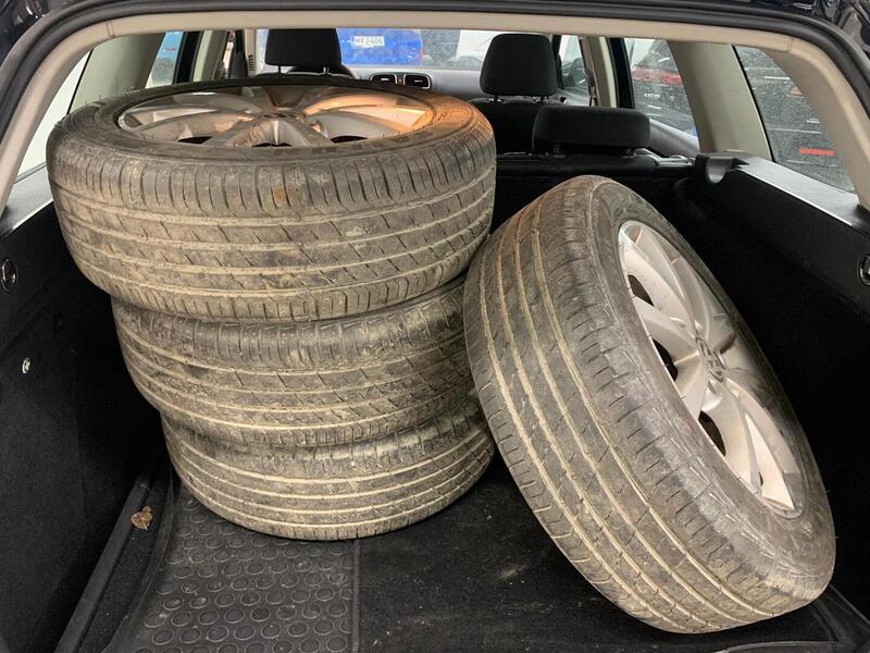 Volkswagen Golf vaihtoauto