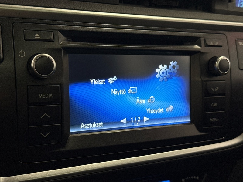 Toyota Auris vaihtoauto