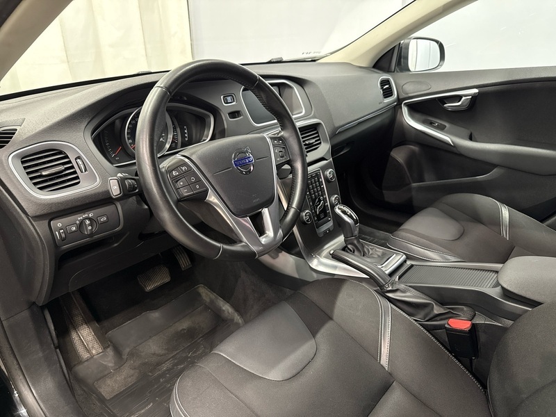 Volvo V40 vaihtoauto