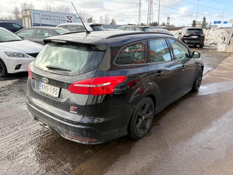 Ford Focus vaihtoauto