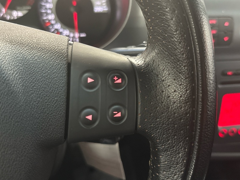 SEAT Leon vaihtoauto