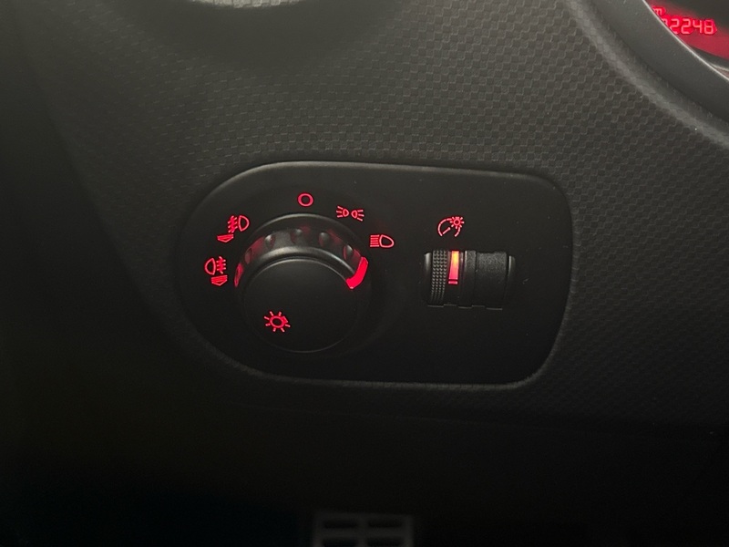 SEAT Leon vaihtoauto